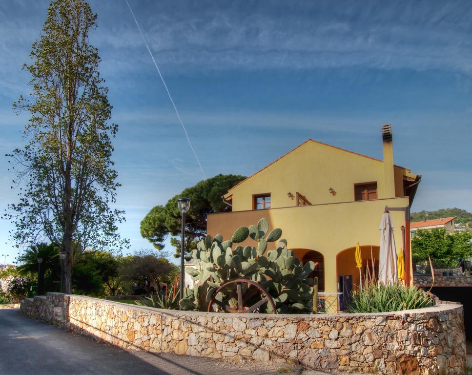 Agriturismo Ca' Di Trincia Pietra Ligure Ngoại thất bức ảnh