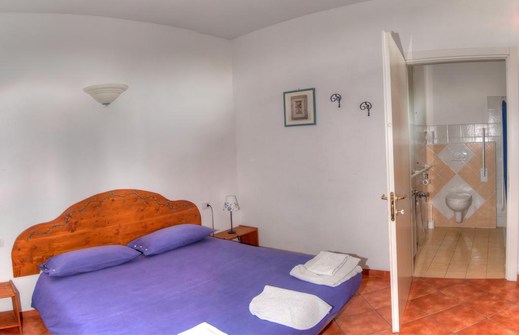 Agriturismo Ca' Di Trincia Pietra Ligure Phòng bức ảnh